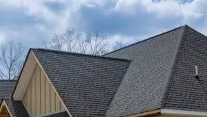 A picture GAF Grand Sequoia shingles on a home in Denver